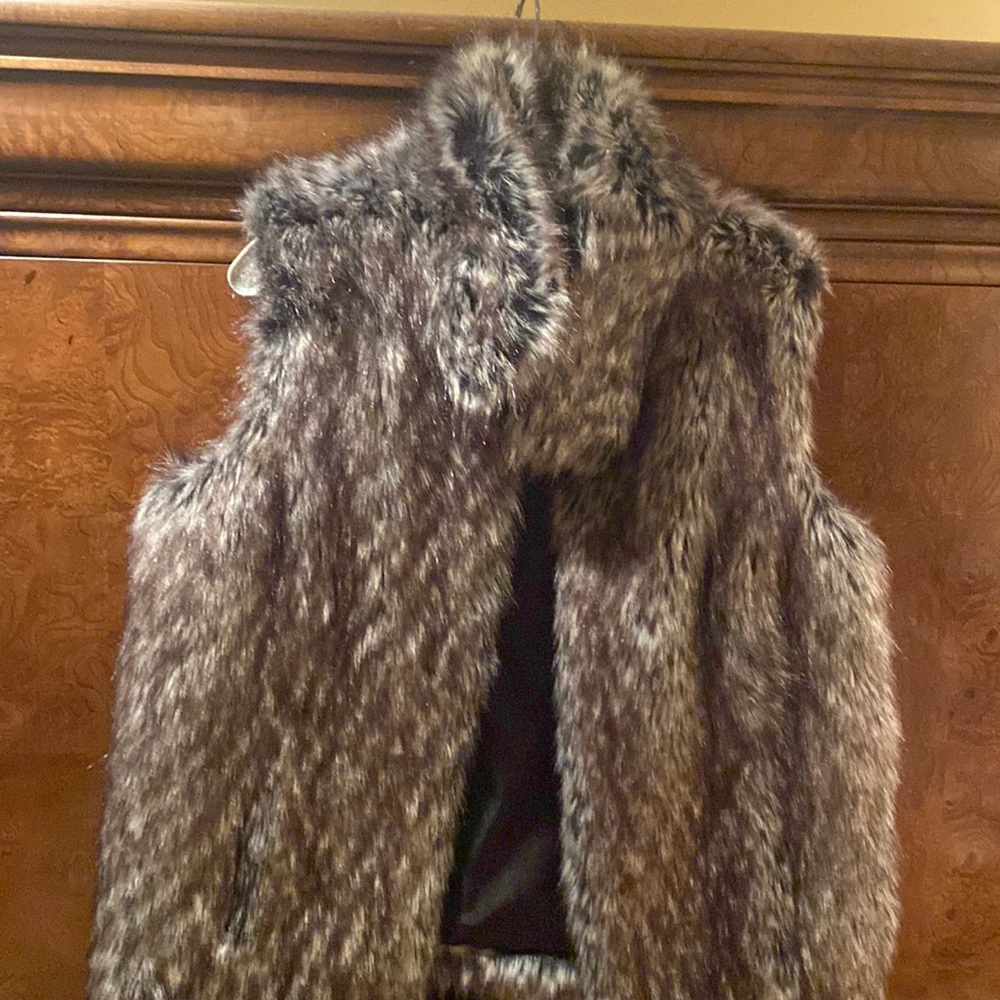 *Never Worn *Neiman Marcus Fur Jacket
